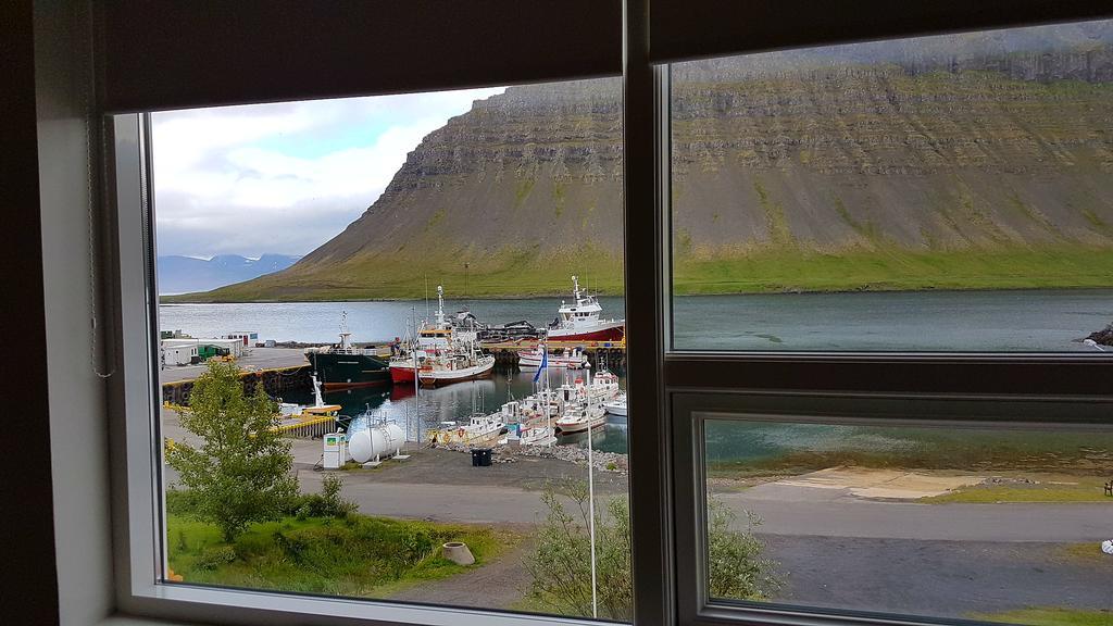 Harbour Inn - Guesthouse Bíldudalur Kültér fotó